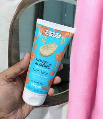 Beauty Formulas Honey & Almond Facial Scrub 150ml