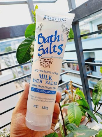 Fasmc Milk Bath Salt 380g